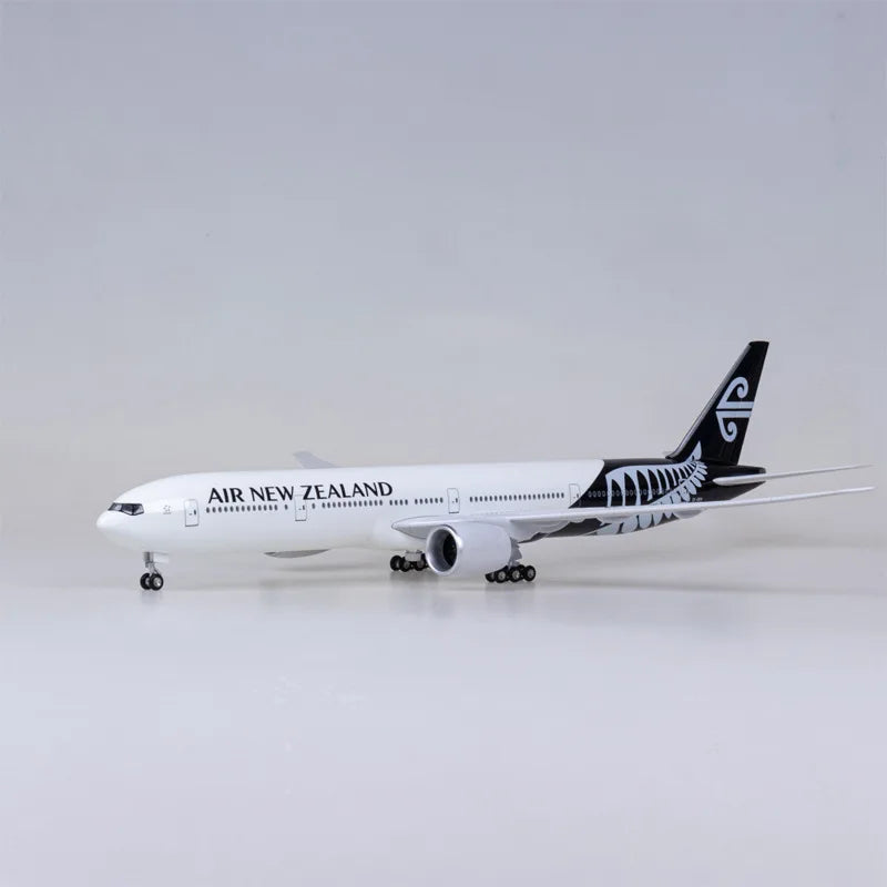 Die-Cast Model B777 Air New Zealand Aircraft Plane 1/157 Scale 47cm Diecast Aviation Toys Airplane Models For Adults