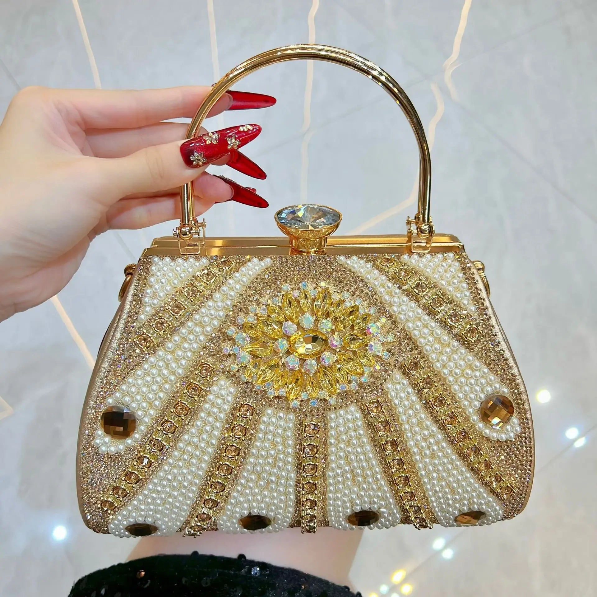 New Evening Bags Rhinestones Beading Party Cocktail Prom Clutch Bags Pearl Diamonds Glitter Elegant Small Bucket Box Handbag