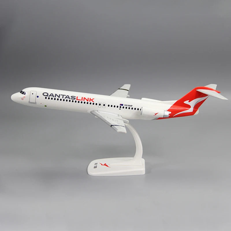 1:200 Fokker FK-100 QANTAS/IBERIA EXPRESS/AustrianA320neo /Malév MALEV737-800 /MD-11 Lufthansa CargoAirlines Airplane Model Fans