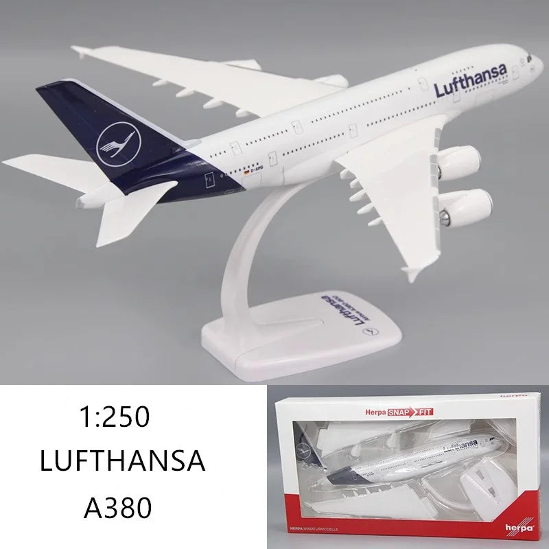 1:250 Model Singapore A380/Emirates Wildlife/British /France /Lufthansa Air Airline Aircraft Assembly Plane Airplanes Collection