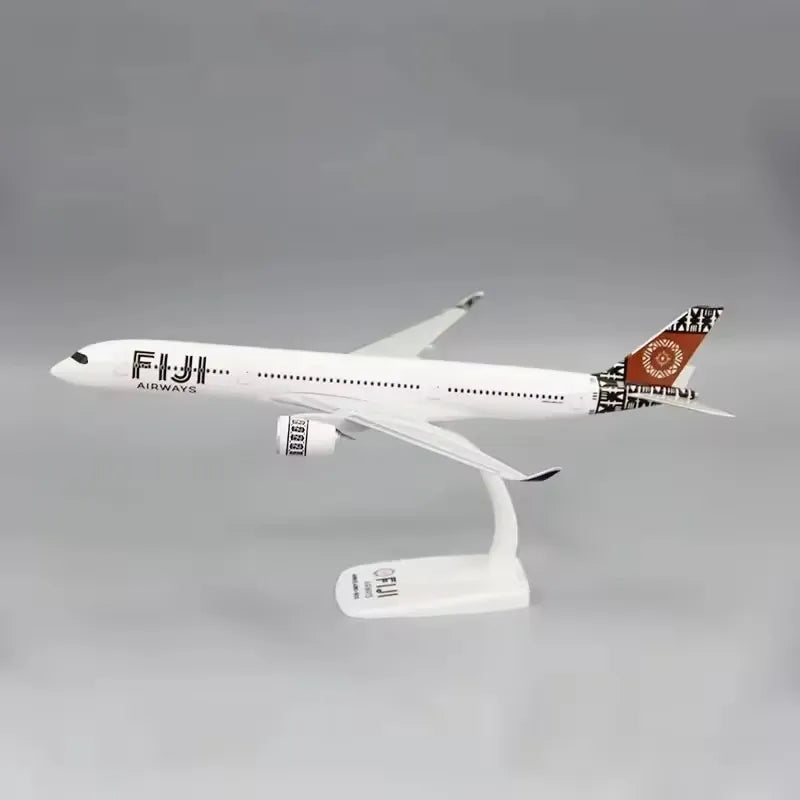 New1:200 Assembly Plane Model World Aviation Series UAE Emirates/THAI/Qatar/Singapore/Etihad/Austrian/ Italy A350/A320/A380/B777