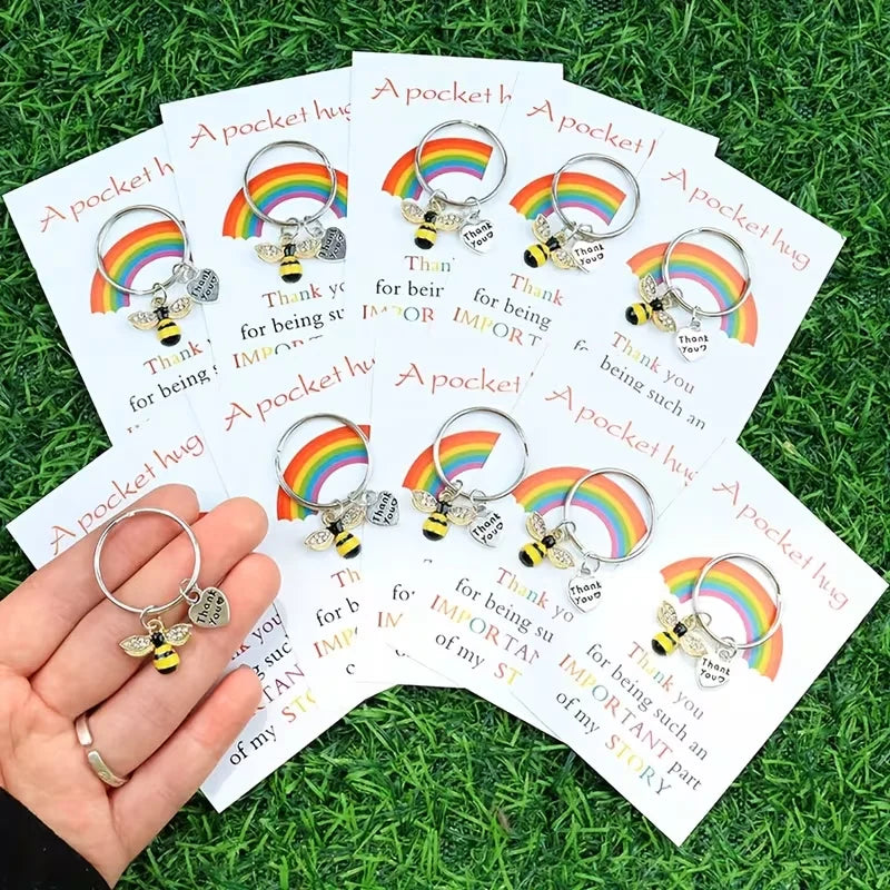 10 Bee-Themed Thank You Cards with Keychains, Perfect for Birthdays, Weddings, Teacher's Day, Graduation Ceremonies, and Back-To-School Season, Featuring a Hug Symbol and a Proud Rainbow Design on the Cards — an Ideal Gift