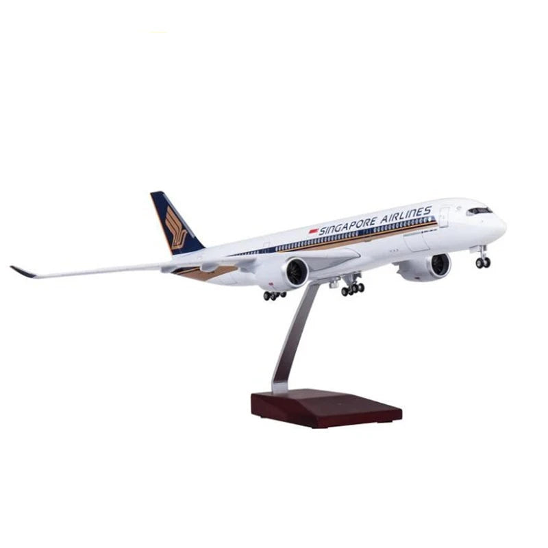 Airbus A350 Singapore Airways Diecast Resin Model 1/142 Scale 47CM with Lights And Wheels for Plane Collection Gifts