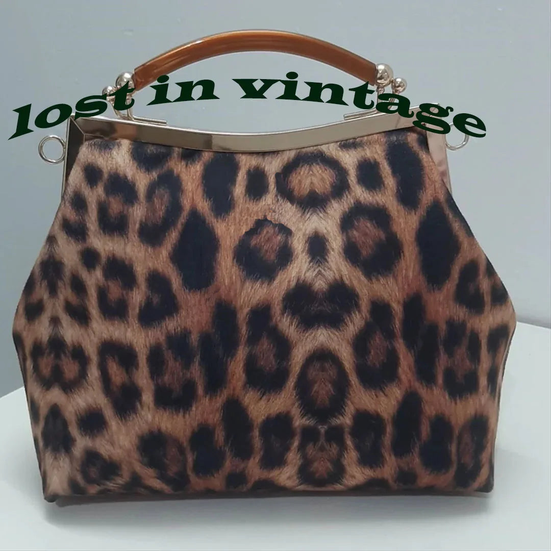 Lost in Vintage Leather Leopard Print Bag Kisslock Bag Purse Shoulder Cross Bags Metal Frame Clutch Detachable Chain 33x23x8cm