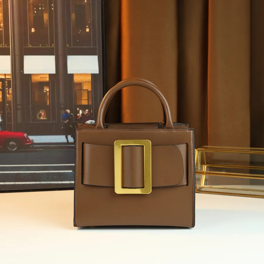 Chic Minimalist Designer Diaper Bag Women Luxury Large Capacity Tote Elegant Leather Crossbody Bag For Shopping And Party