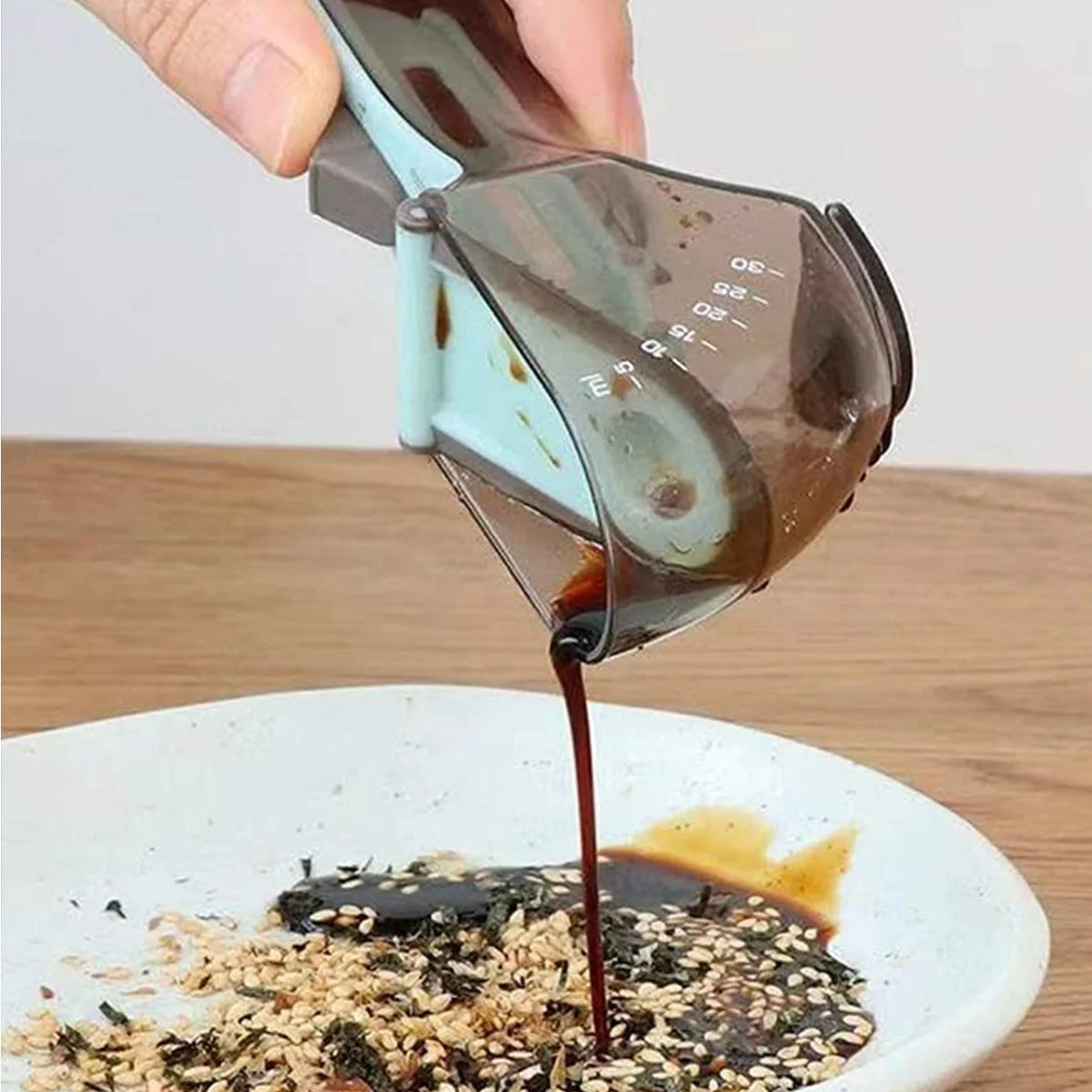 Adjustable measuring spoon baking plastic measuring spoon kitchen tool plastic scale measuring spoon adjustable measuring spoon