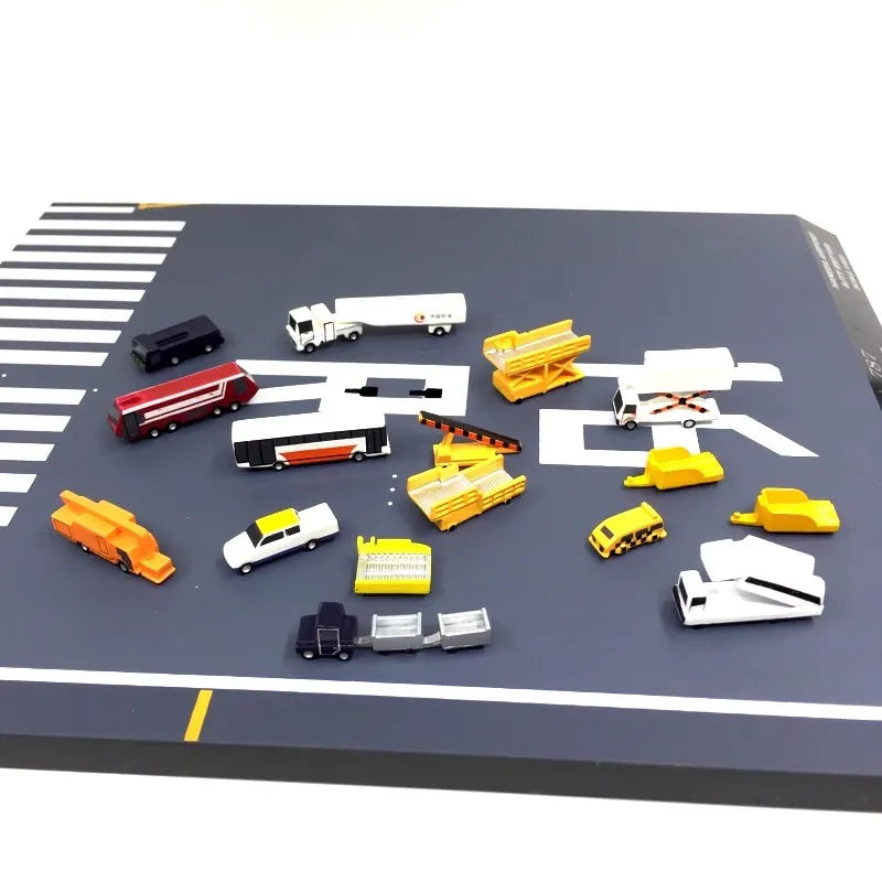 New 1:400 Scale 18pcs Aircraft Airport Accessory Model Ground Handling Wheeled Boarding Car Bridge Truck Transmission Vehicle