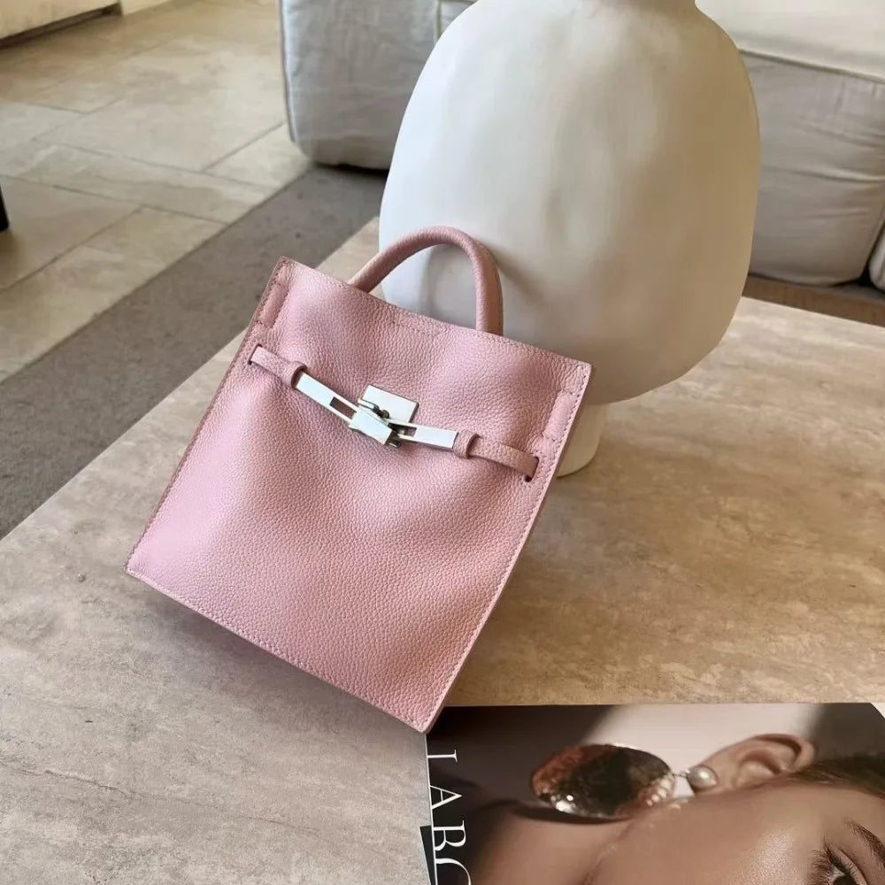 2026 New First-layer Cowhide Bucket  Women's Versatile Niche Medieval Exquisite Hand Carry Messenger Tote Bag Casual Fashion