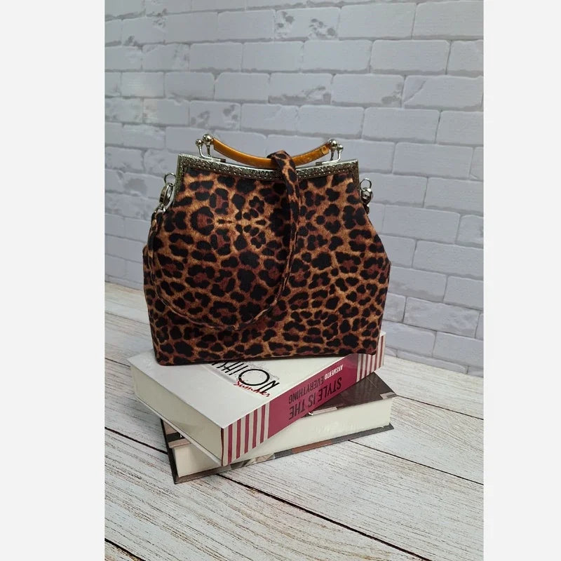 Lost in Vintage Leather Leopard Print Bag Kisslock Bag Purse Shoulder Cross Bags Metal Frame Clutch Detachable Chain 33x23x8cm