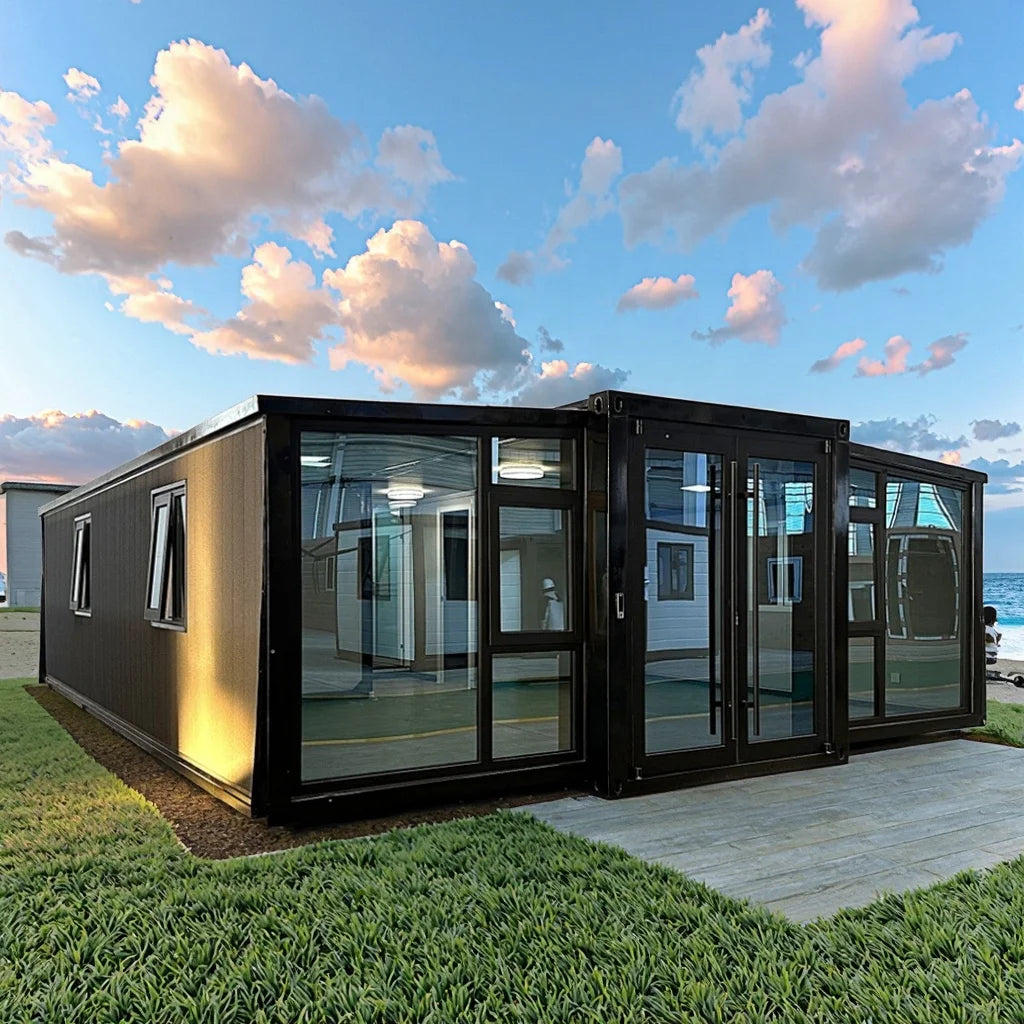 Luxury Expandable Prefabricated Container House Low Cost Modern Steel Building 2 Bed 1 Bath Durable Fire Resistant Comfortable R