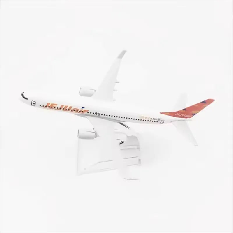 16CM Boe-ing 737 Aircraft B737 Jeju Air Scale Model Alloy Metal Diecast Airplane Miniatures Gift Collection Display