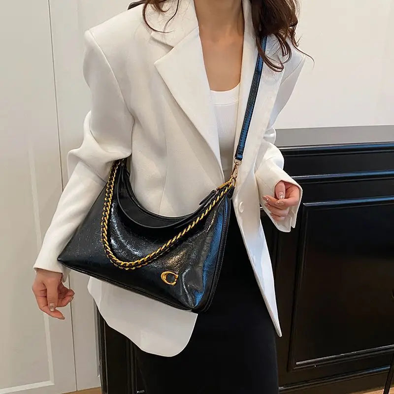 New vintage waxed leather ladies' chain handbag - large capacity, single shoulder bag, fashionable and versatile crossbody bag