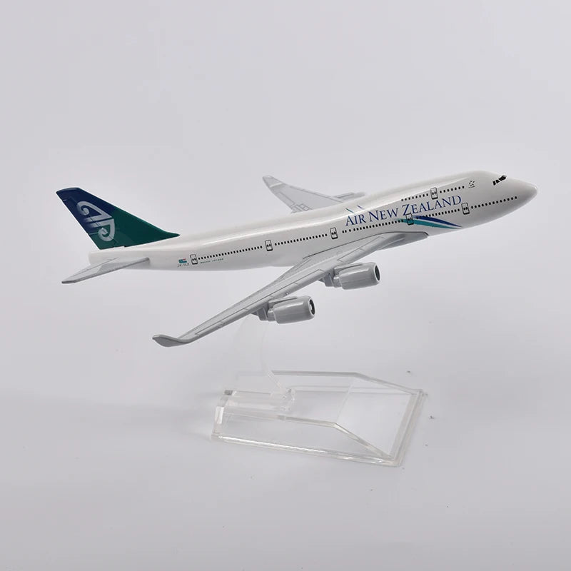 JASON TUTU Air New Zealand B747 Airplane Model Aircraft Diecast Metal 1/400 Scale Planes