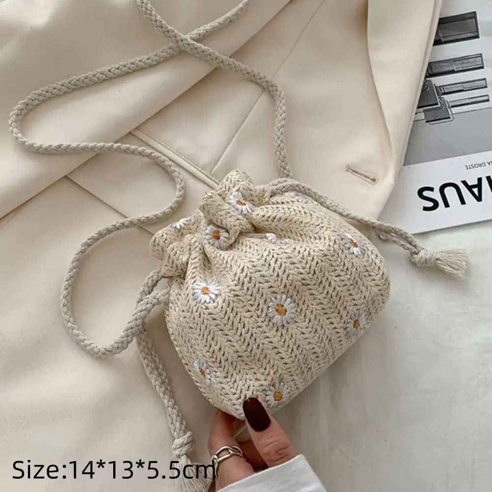 Fashion Rattan Straw Weave Bucket Bags Casual Small Beach Shoulder Bags Retro Handbags Totes Women Summer