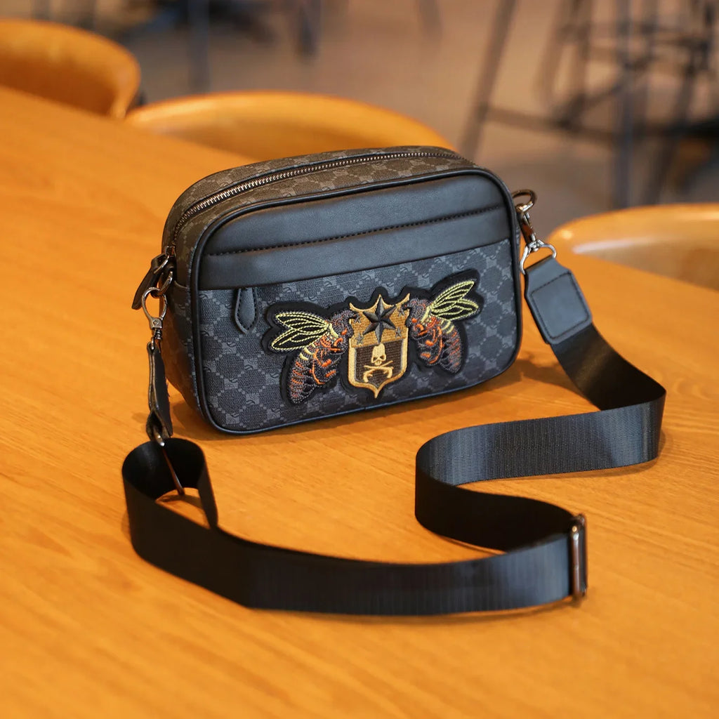 Men's Crossbody Bag Bee Embroidery Shoulder Bag Woman/Man Outdoor Commuting Business Satchels Waterproof PU Slide Men Bags