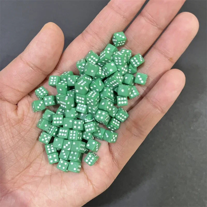 200Pcs 12colors 5*5*5mm Solid Clear Transparent Mini D6 Acrylic Right Angle Point Dice Six Sided Cube For Board Game accessories