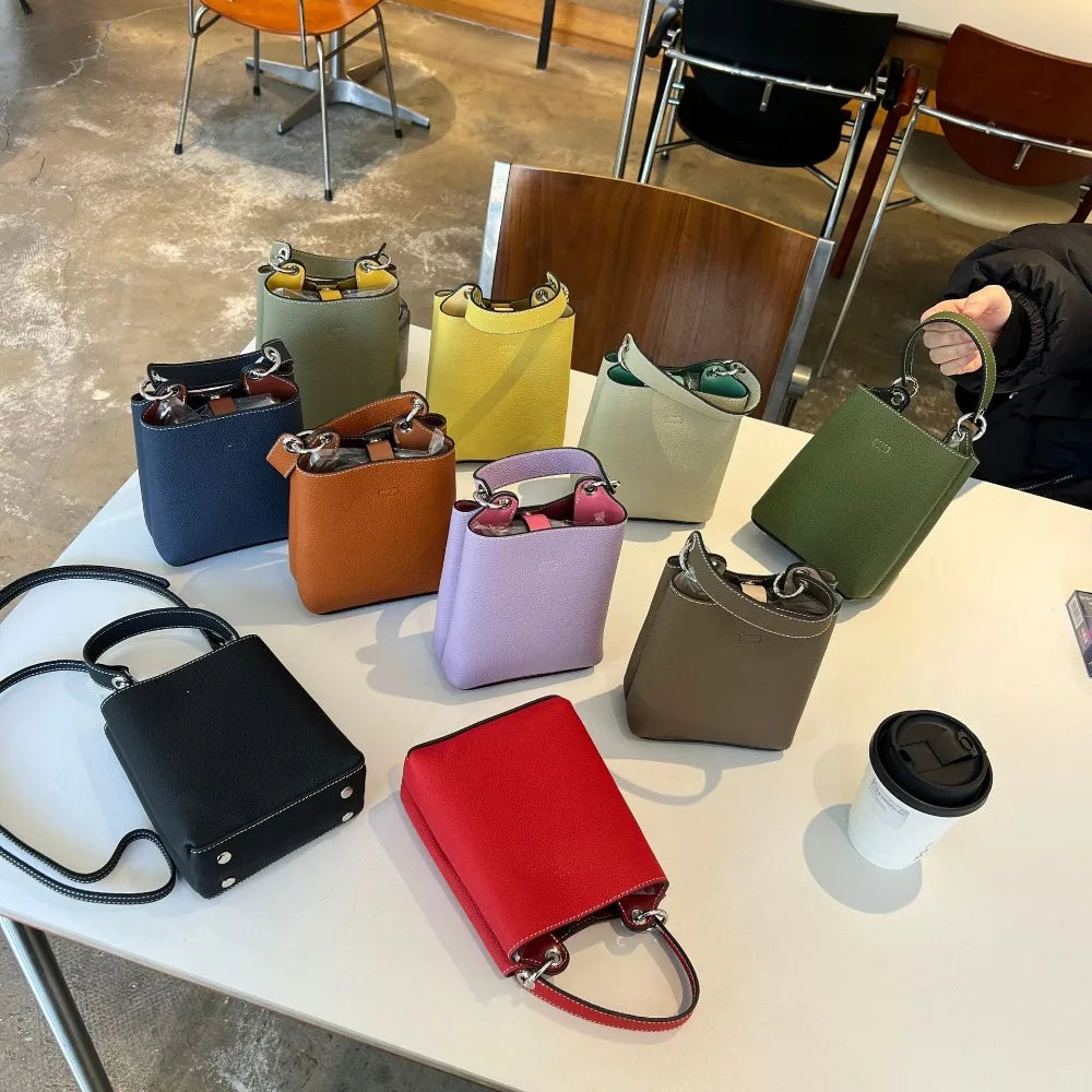 Contrasting Color First Layer Cowhide Mobile Phone Bag, New Mini Bucket Multi-function Portable Shoulder Messenger Women's Bag