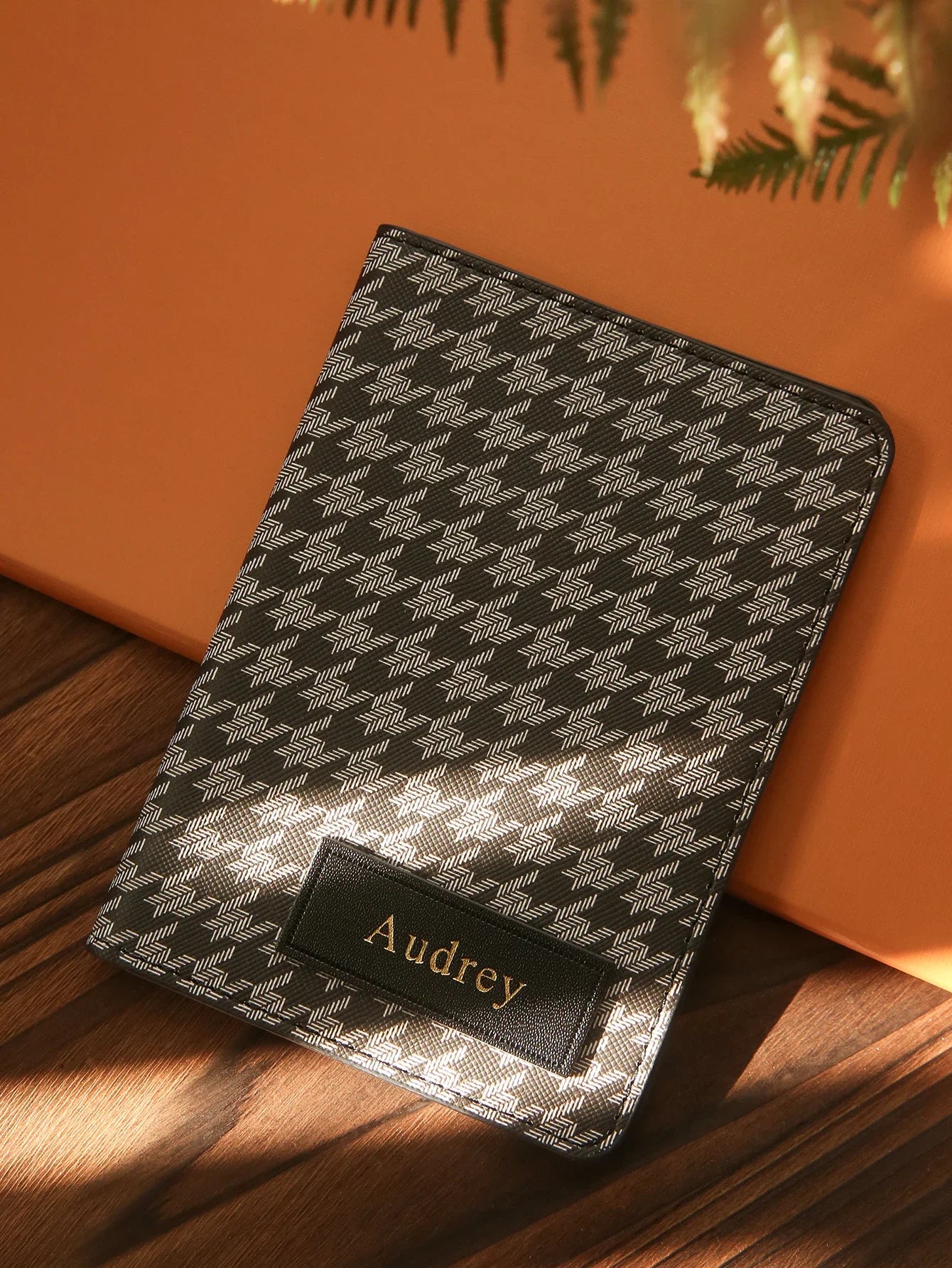 1PCS Customized Name Elegant Passport Cover Personalized Passport Holder with Classical Houndstooth Print Customized Card Holder