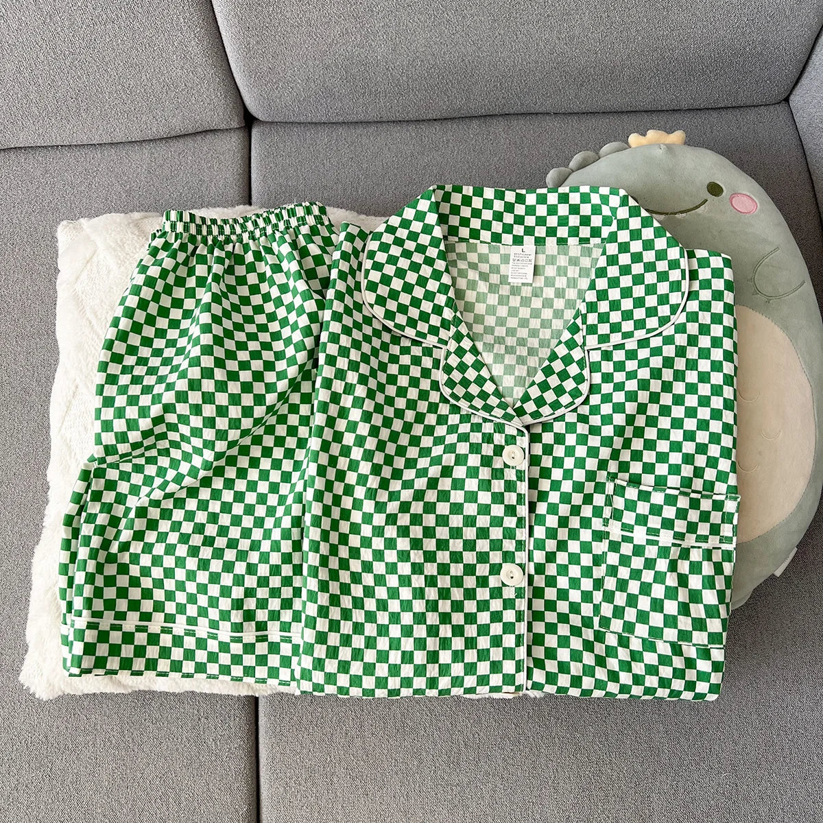 Women's Summer Pajamas, Thin Plaid Pattern Short-Sleeved Shorts, Sweet and Cute, Can Be Worn Outside in Summer, Two-Piece Home Wear Set