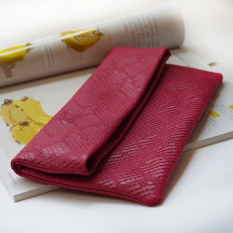 Sheepskin Snakeskin grain clutch bag Women's soft leather clutch  Mobile phone bag Large capacity envelope casual wholesale