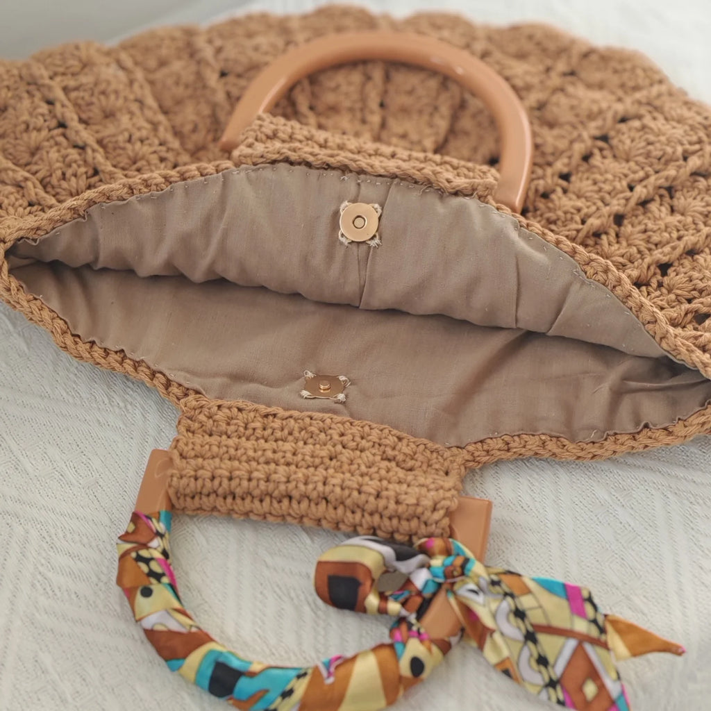 Crochet Shell Shape Bag Femme with Resin Handbag Handle Ladies All-Match Clutch Bag Crochet Bag Purse