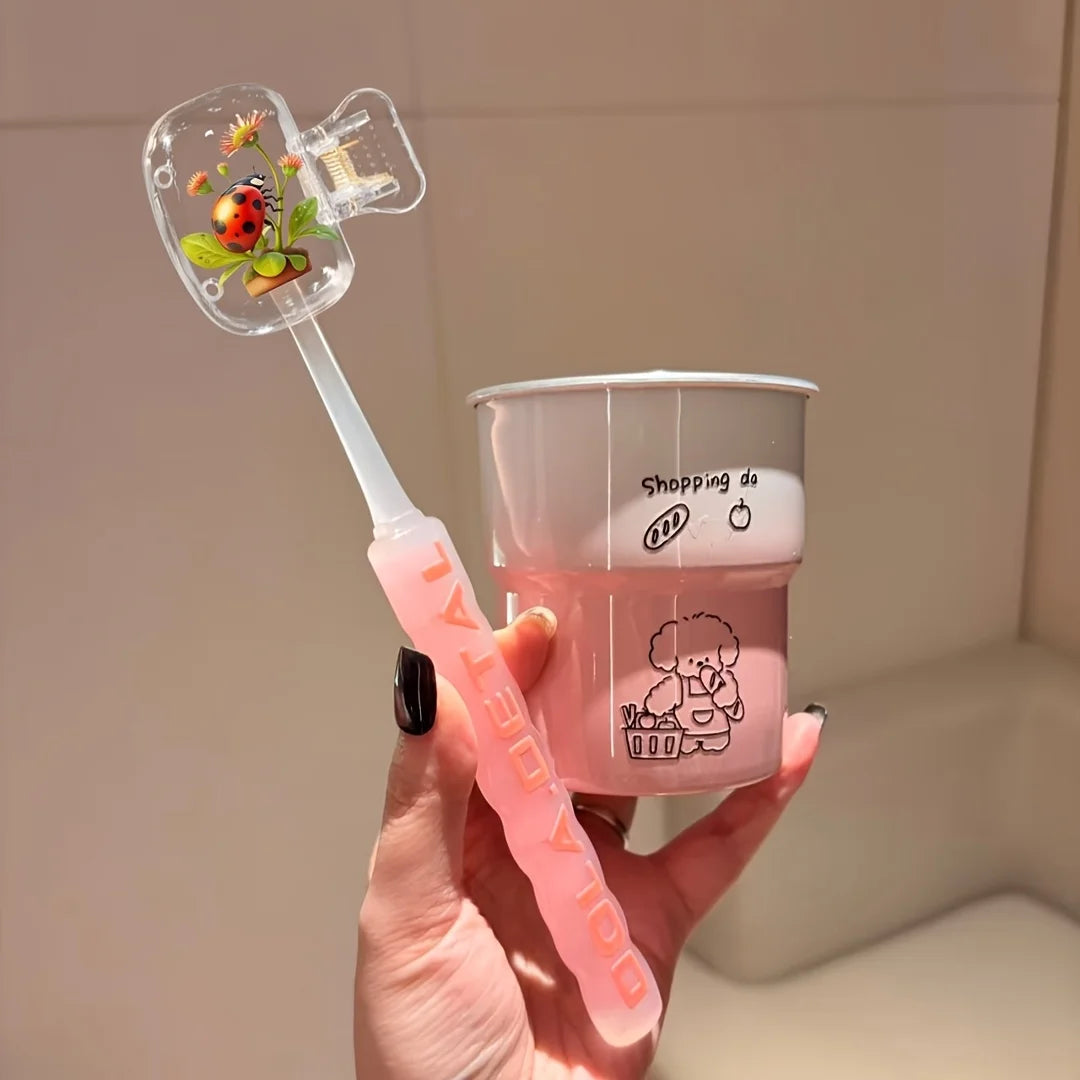 2pcs Lovely Ladybug Travel Toothbrush Head Covers Protective Plastic Clip Covers for Travel Protector Case for Bathroom Camping