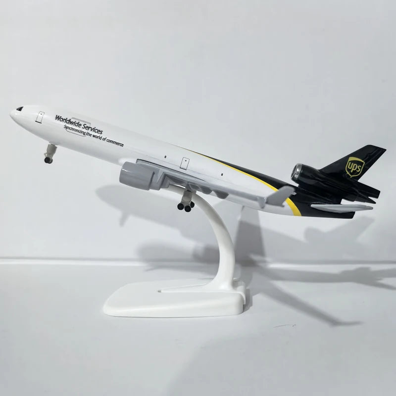 JASON TUTU 20CM UPS McDonnell Douglas MD-11 Aircraft Model Planel Airplane Diecast Metal Planes Collect Gifts