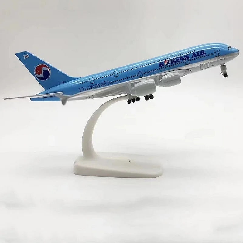 20cm Airplane Model Toy Korean Air A380 Diecast Airplane Model with Wheels Collectible Gift Airplan for Collections And Displays