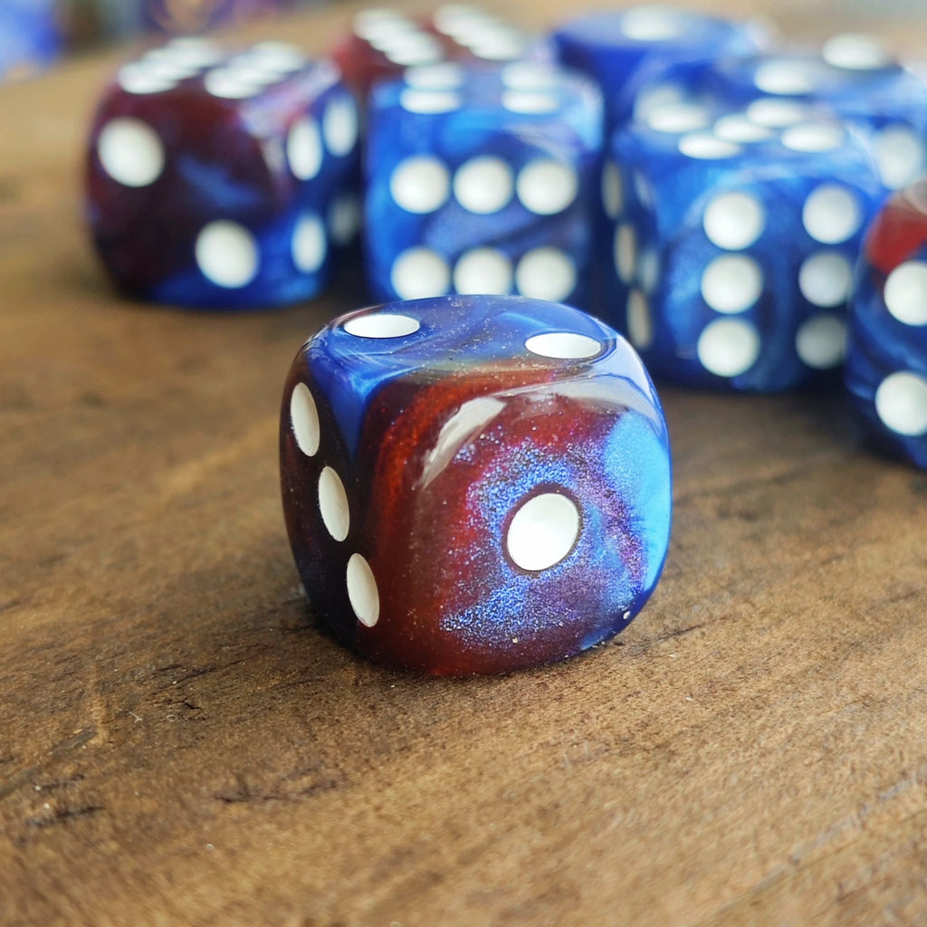 16MM Blue and Red Shiny Starlit Sky D6 Dice Set Warhammers 40K Dungeons and Dragons Board Game