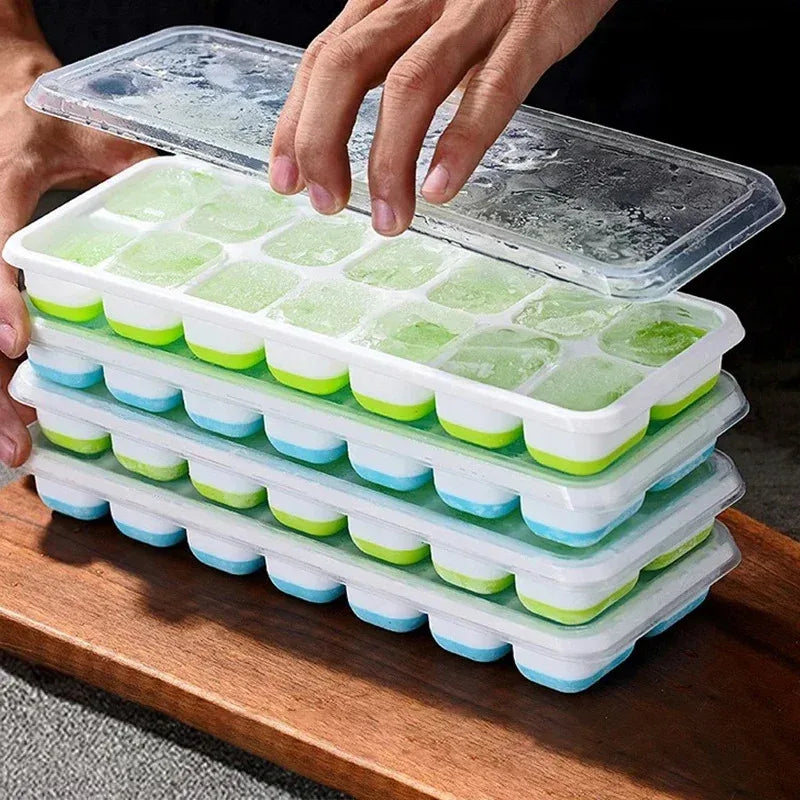 Silicone square ice cube mold with lid, 14 compartments easy to demold, DIY kitchen accessories, homemade freezing small tools