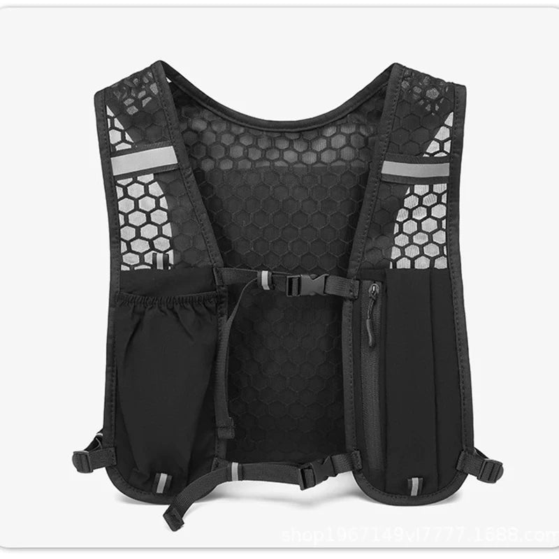 Lightweight Running Vest with Phone Holder New Reflective Hydration Water Chest Pack Storage for Sports Water Bottle