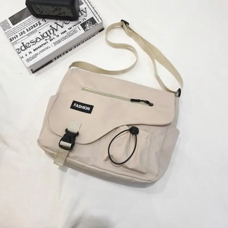 Men's Messenger Bag Japanese Fashion Large Capacity Handbags Shoulder Bag Casual Student Canvas Bag Nylon Tooling Crossbody Bags