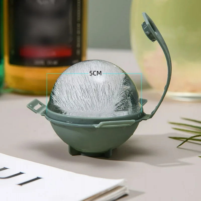 1/12x Round Ice Makers Ice Ball Mold Reusable Plastic Refrigerator Spherical DIY Moulds Kitchen Tools Quick Freezing Hockey Mold