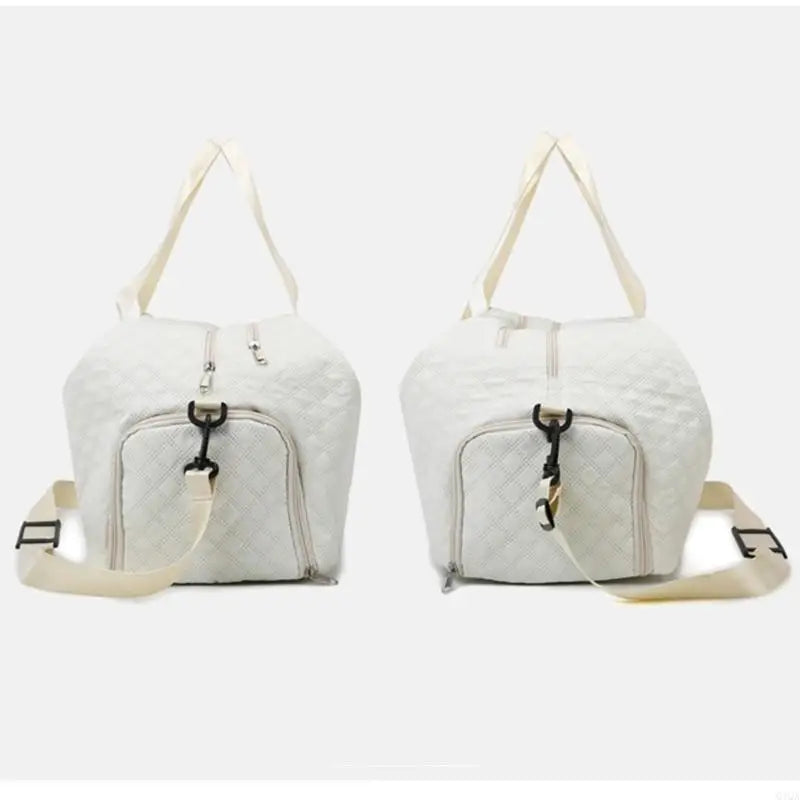 Q1QA Large Duffle Bag for Gym and Travel Sport Bag With Wet and Dry Compartments Suitable for Yoga and Short Trip