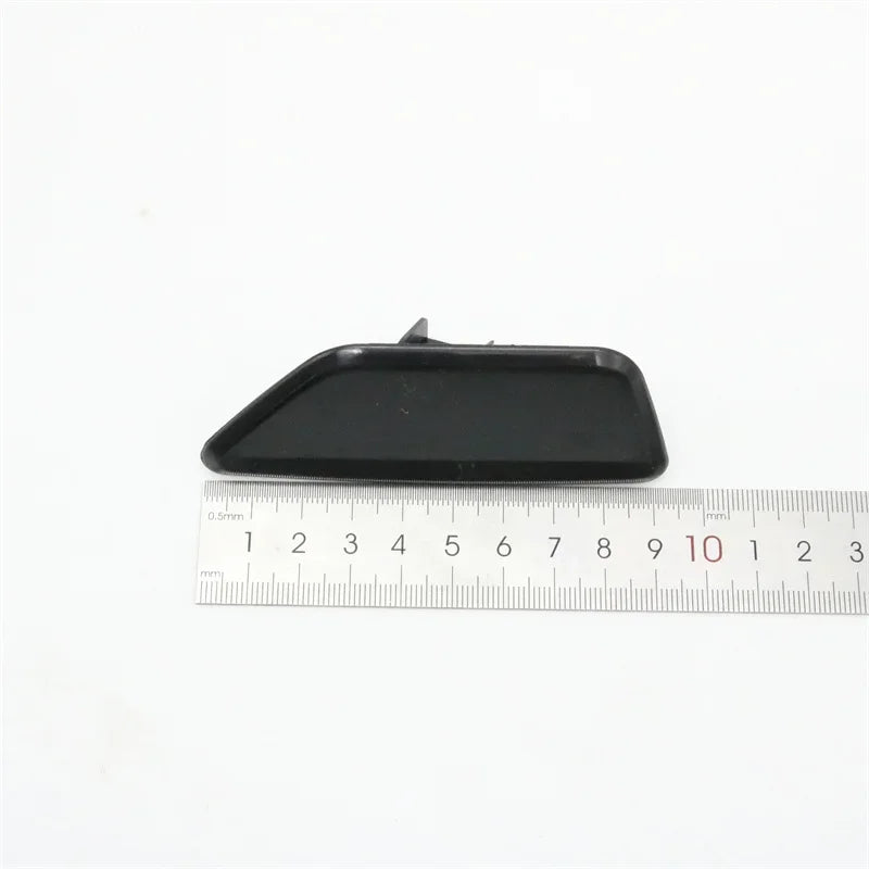 2pcs For Subaru Legacy 2010-2014   XV 2012-2015 Car Headlight Headlamp Cleaning Washer Spray Nozzle Jet Cover Cap