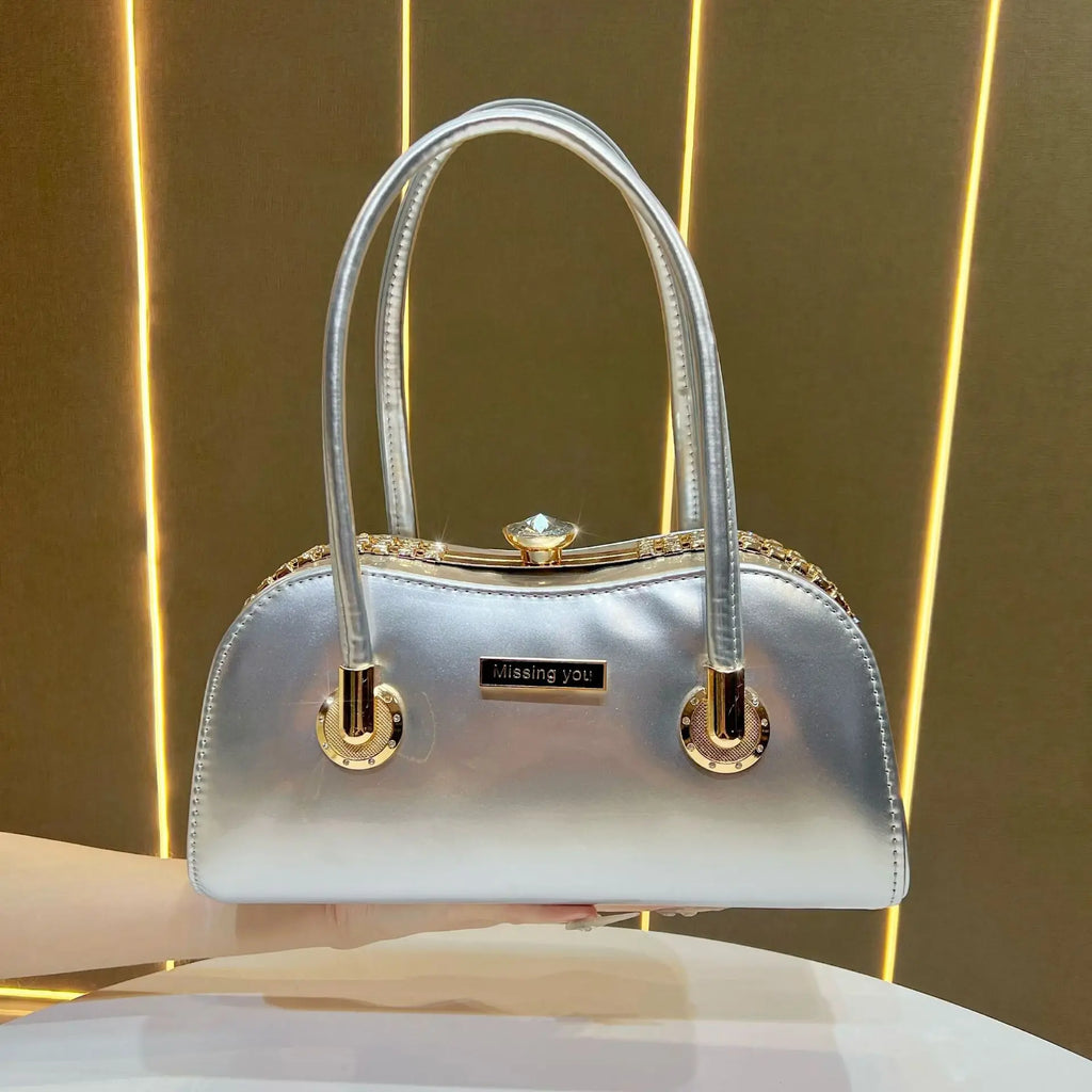 New women's large-capacity handbag retro fashion banquet bag versatile commuter women's bag shoulder messenger bag