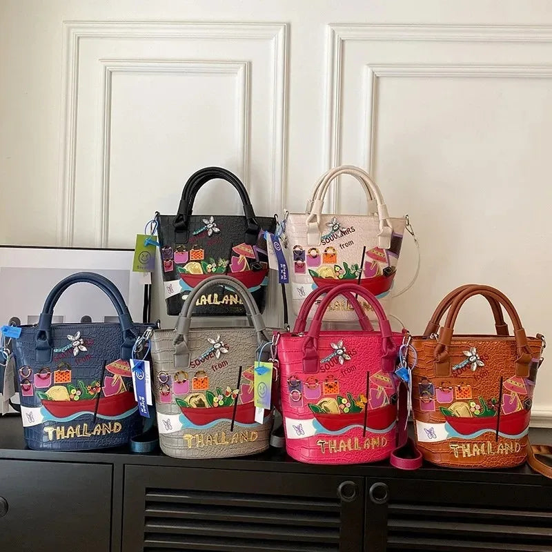 2026 New Large Capacity Commute Stylish Design Crossbody Bags Fashion Zipper Sewing Thread Sweet PU Women's Shoulder Bags