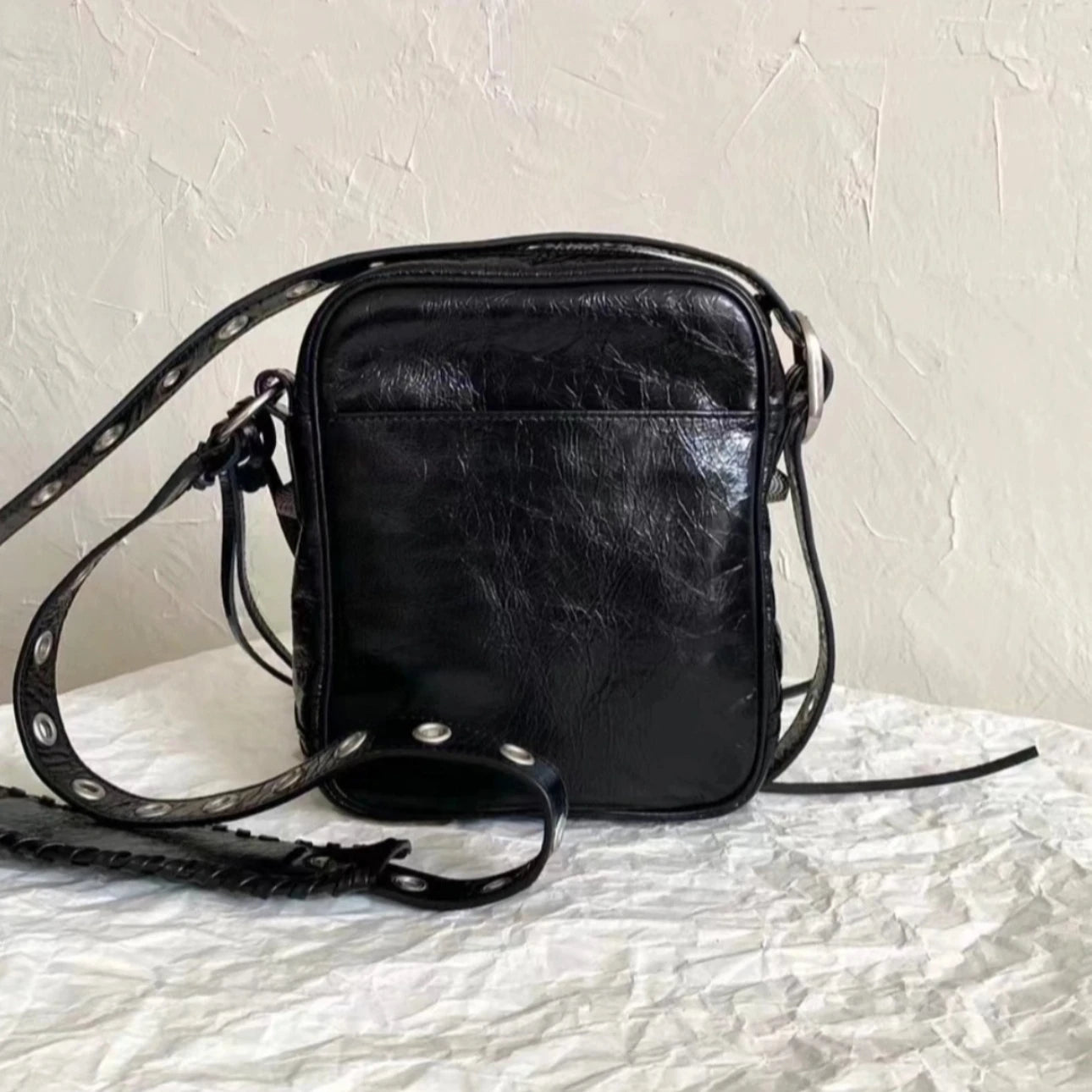 Leather Motorcycle Crossbody Bag Unisex Oil Wax Cowhide Rivet Flip Cover Street Style Soft Square Shape Shoulder Bag for Men...