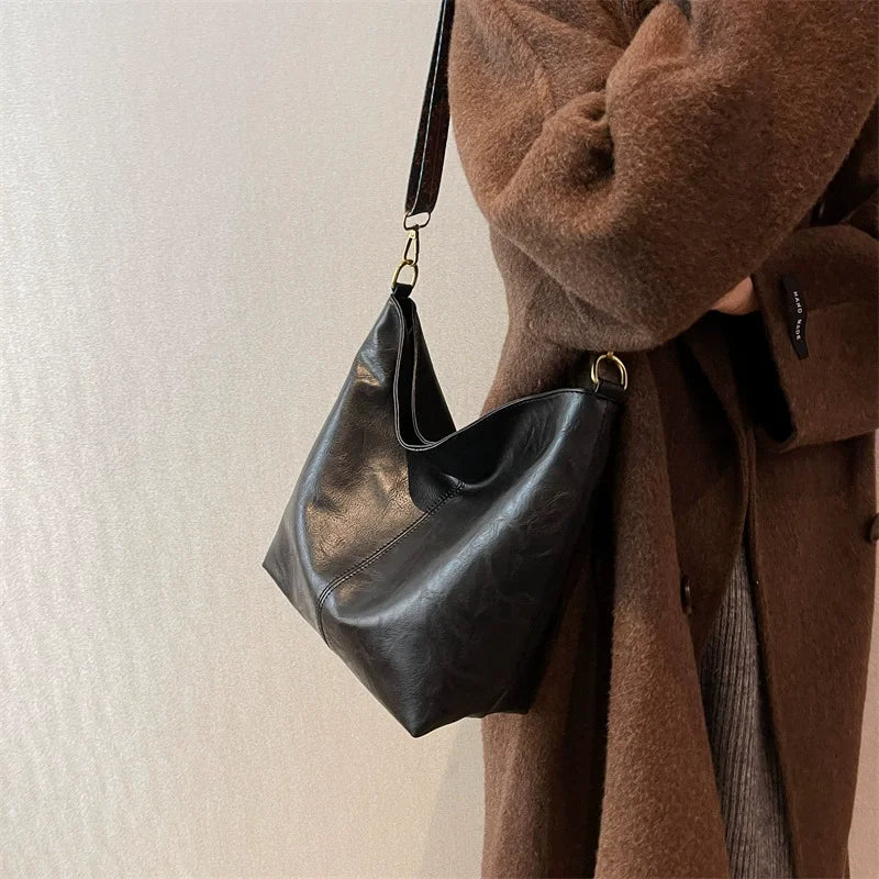 Women Vintage PU Leather Shoulder Bag Large Capacity Hobo Tote Wide Strap Casual Crossbody Purse Daily Handbag Quality