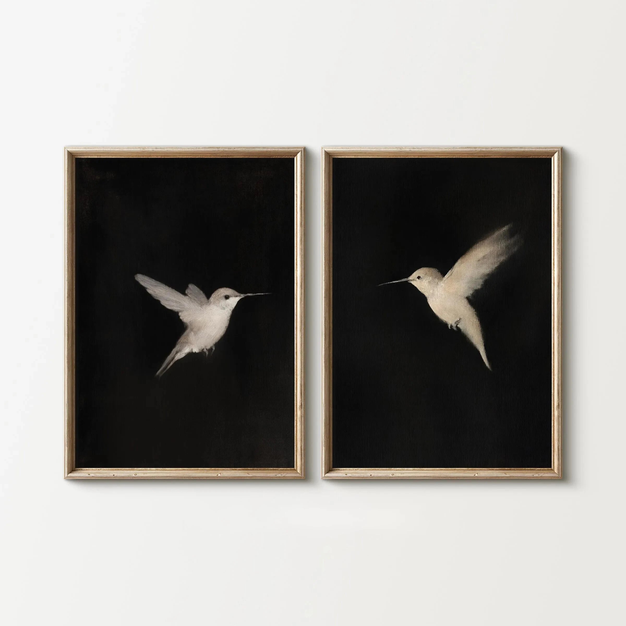 2pcs/set of Retro Hummingbird Animal Canvas Prints Minimalist Retro Bird Farmhouse Wall Art Posters for Living Room Home Decor
