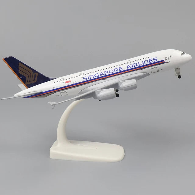 20cm A330 Beluga Xl Model Airplanes A380 A350 Md11 Toy Planes Replica Alloy Material W Wheels Landing Gears Children Toys Gift