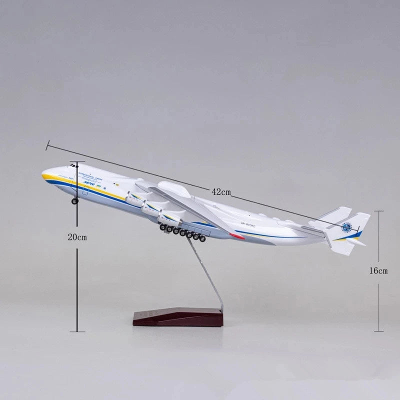Antonov AN-225 Transport Aircraft 1/200 Scale 42cm Simulation Aircraft Model Souvenir Ornament Toy Display Collection Ornament