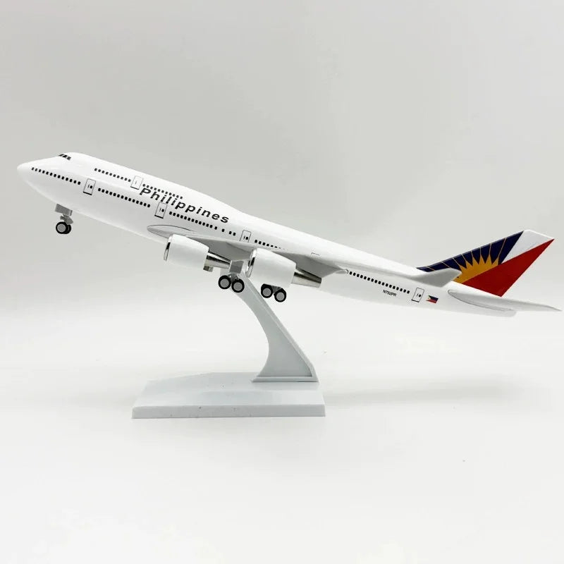 30cm Scale Plane 1/250 B747 Series Model Airplane Toy Resin Diecast Airplanes Building Kit (With Stand) Aviation Toys for Boys