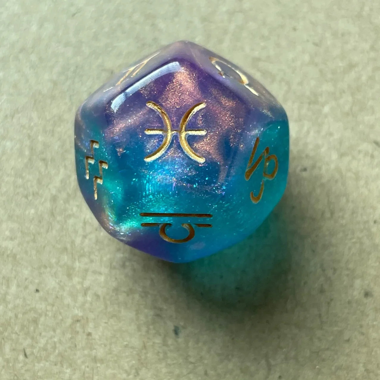 3pcs/lot Astrological Dice 12 Sided Multicolor Constellation Dice for Party Game Astrology Tarot Constellation Divination Dice