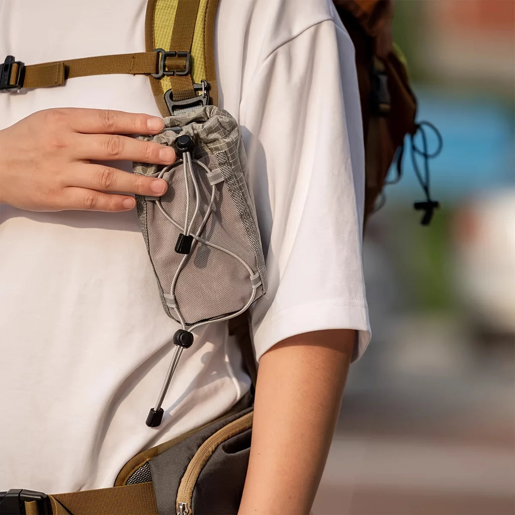Multifunctional Outdoor Waist Pack for Water Bottle with Secure Hook Design Breathable Durable for Hiking Camping Unisex