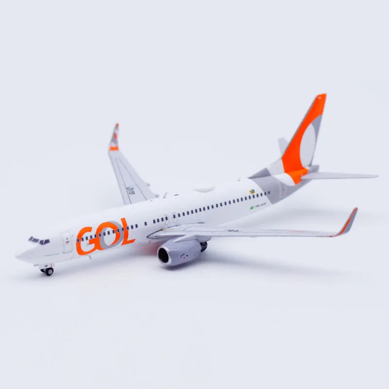 XX40133 Alloy Collectible Plane Gift JC Wings 1:400 GOL Linhas Aereas Boeing B737-800 Diecast Aircraft Model PR-GUQ With Stand