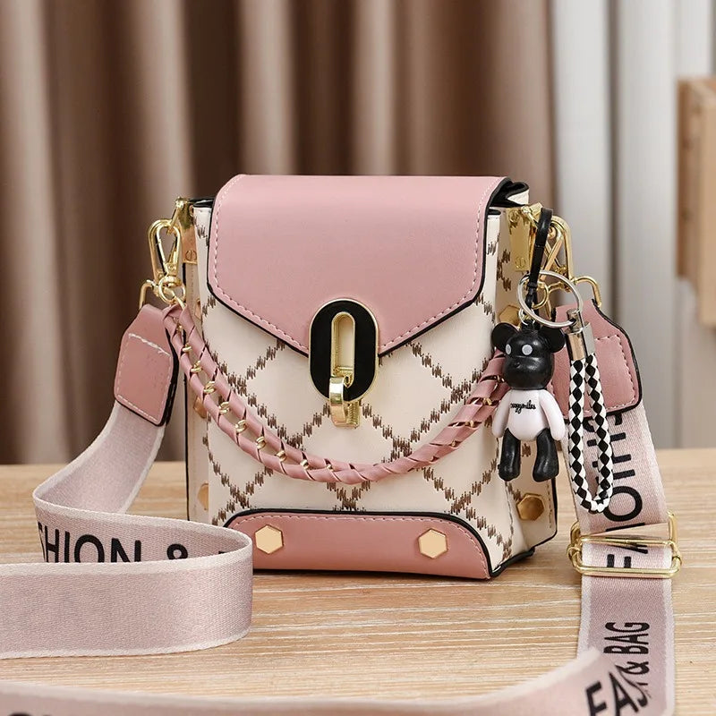 Korean Version of Simple and Fashionable Small Square Bag Fashionable Versatile Shoulder Messenger Bag Trendy Mini Mobile Phone