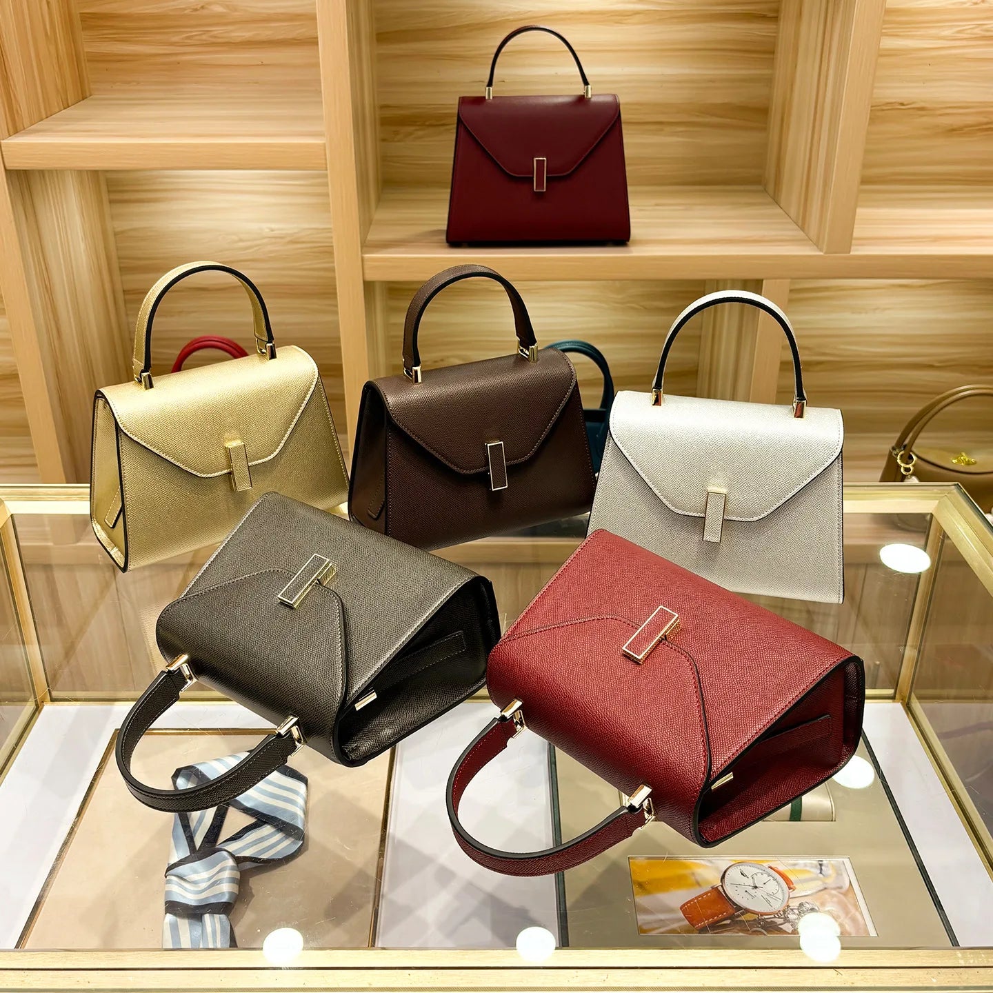 Classic Fashionable Diaper Bag Women Designer Crossbody Messenger Bag Luxury Leather Handbag Minimalist Stylish Large Tote