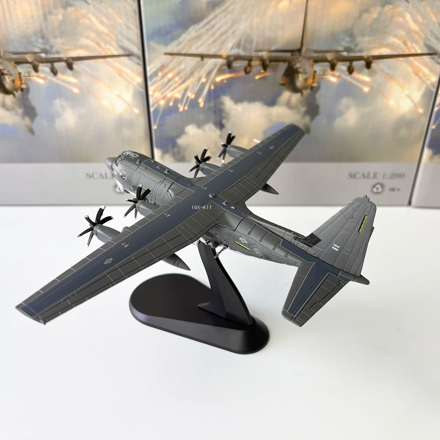 1/200 Scale AC130 Air Gunship Heavy Ground Attack Aircraft Diecast Metal Airplane Plane Model Collection Gift