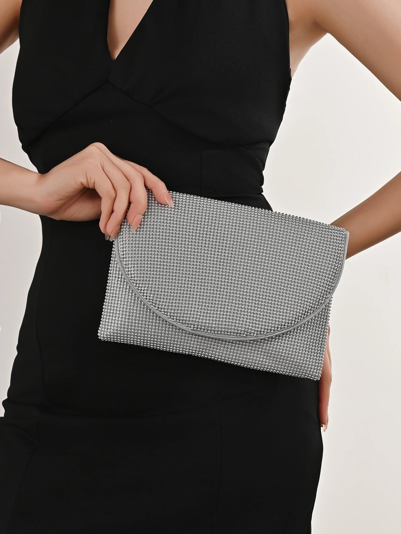 Clutch Chain Mesh Purse Evening Bag for Women, Elegant Chain Mail Evening Envelope Handbag With Detachable Chain Elegant